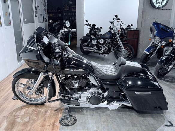 2017 Harley-Davidson Road Glide Special, чёрный, 1899000 рублей - вид 8