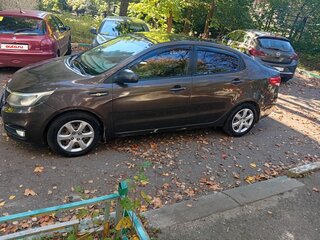 2015 Kia Rio III Рестайлинг, коричневый, 505000 рублей, вид 5