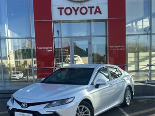 2021 Toyota Camry VIII (XV70) Рестайлинг, белый, 3080000 рублей, вид 1