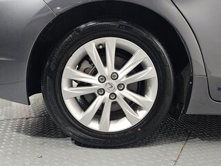 2015 Lexus CT 200h I Рестайлинг, серый, 1350000 рублей, вид 5