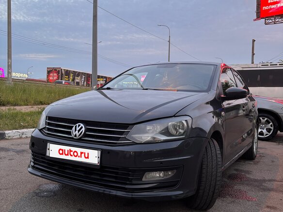 2018 Volkswagen Polo V Рестайлинг, серый