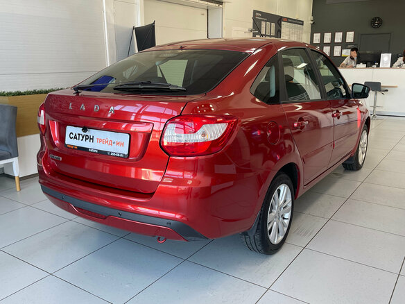 2019 Lada (ВАЗ) Granta I Рестайлинг, красный, 780000 рублей - вид 5