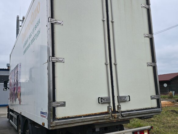 2004 Volvo FH, белый, 2800000 рублей - вид 4