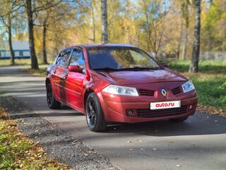 2007 Renault Megane II Рестайлинг, красный, 229000 рублей, вид 2