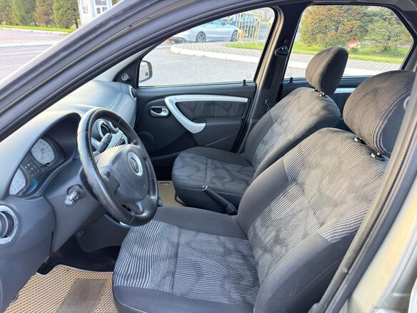 2011 Renault Logan I Рестайлинг, бежевый - вид 7