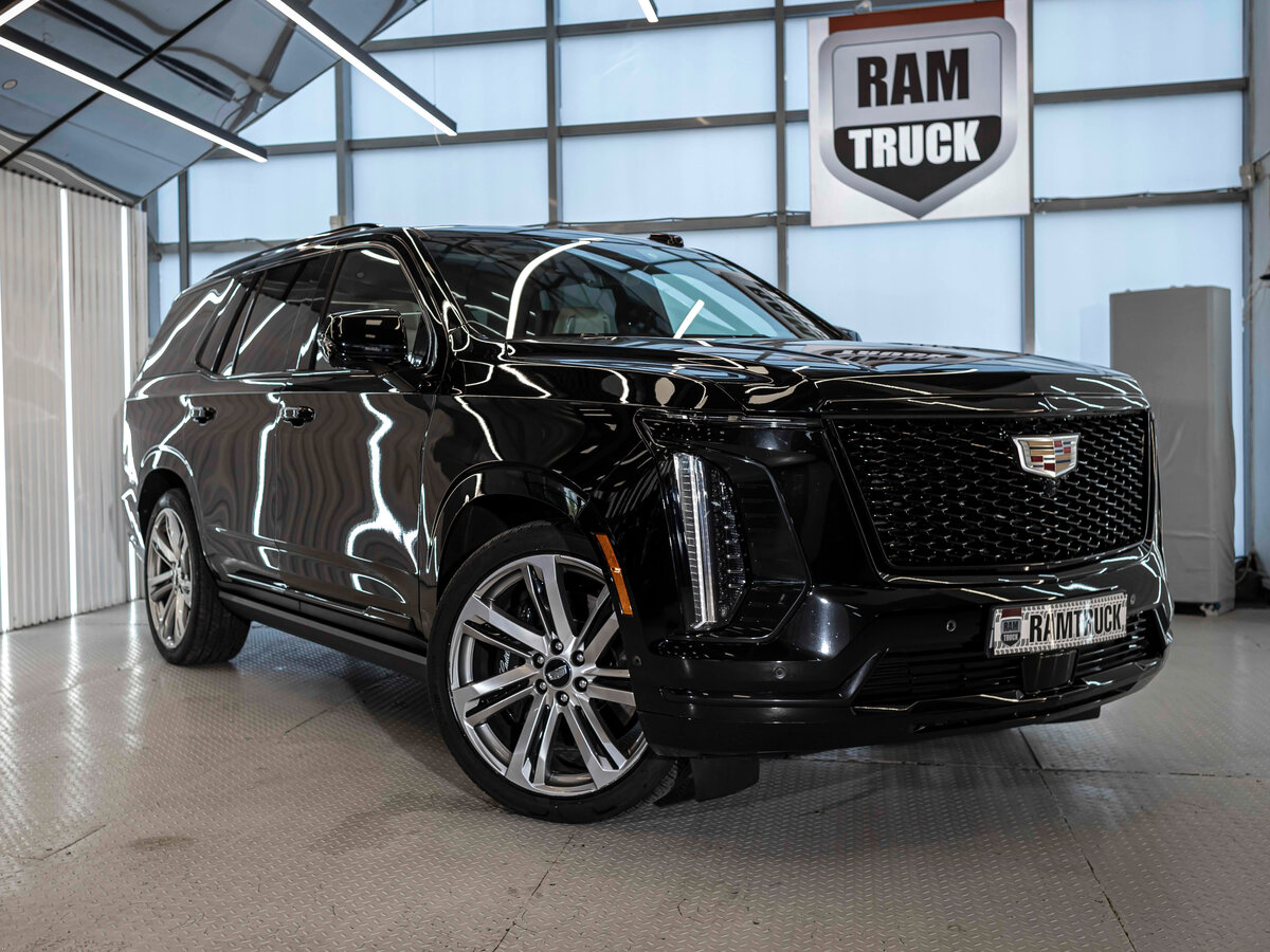 Открыть фотографии: Cadillac Escalade V Рестайлинг