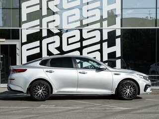 2019 Kia Optima IV Рестайлинг, серебристый, 1996300 рублей, вид 5