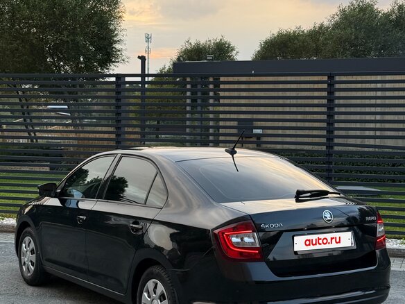 2017 Skoda Rapid I Рестайлинг, чёрный, 750000 рублей - вид 6