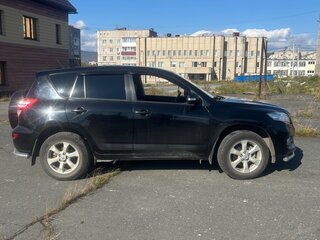 2011 Toyota RAV4 III (XA30) Рестайлинг, чёрный, 1400000 рублей, вид 2