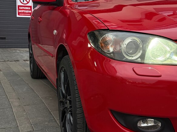 2006 Mazda 3 I (BK), красный, 670000 рублей - вид 15