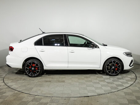 2021 Volkswagen Polo VI, белый, 1499585 рублей, вид 4