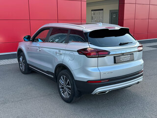 2023 Geely Atlas Pro, серебристый, 2112000 рублей, вид 4