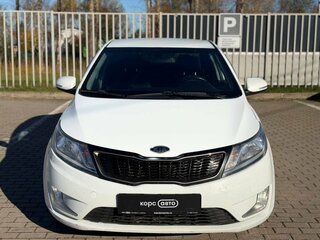 2011 Kia Rio 4-speed III, белый, 576000 рублей, вид 2