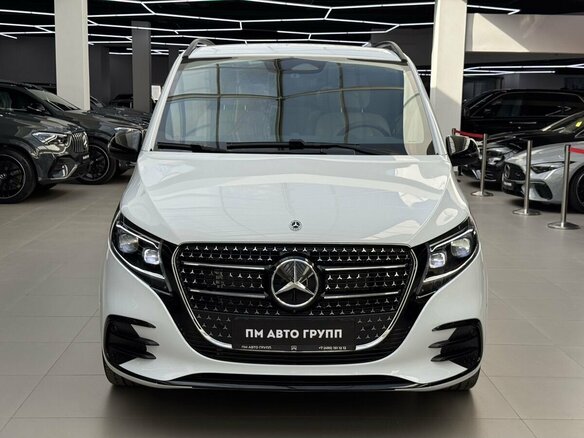 2026 Mercedes-Benz V-Класс Long 300 d длинный III (W447) Рестайлинг 2, белый, 15170000 рублей - вид 3