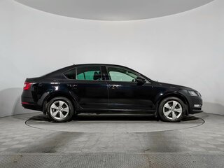 2018 Skoda Octavia III (A7) Рестайлинг, чёрный, 1890000 рублей, вид 4