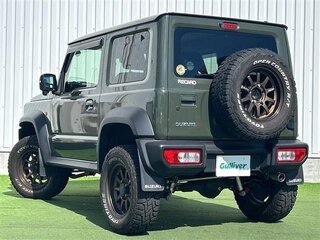2022 Suzuki Jimny Sierra IV, зелёный, 1749069 рублей, вид 4
