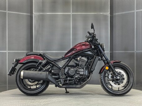 2022 Honda CMX 1100 Rebel, красный, 1077000 рублей, вид 1