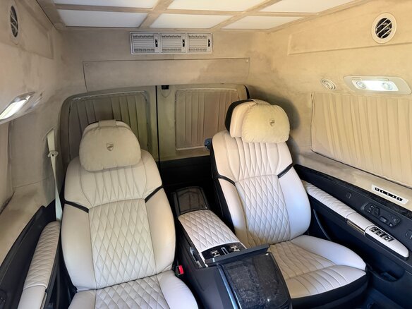 2012 Chevrolet Express II, чёрный, 11500000 рублей - вид 13