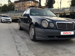 1998 Mercedes-Benz E-Класс 320 II (W210, S210), синий, 670000 рублей, вид 1