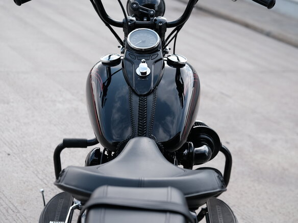 2010 Harley-Davidson Cross Bones, чёрный, 1750000 рублей - вид 32