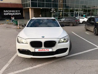 2011 BMW 7 серии Long 750Li xDrive V (F01/F02/F04), белый, 1100000 рублей, вид 2