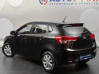 2015 Kia Rio III Рестайлинг, чёрный, 1049000 рублей, вид 2