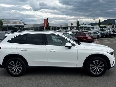 2025 Mercedes-Benz GLC 200 II (X254), белый, 6735563 рублей, вид 5