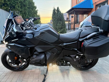 2025 BMW R 1300 RT, чёрный, 3790000 рублей, вид 3