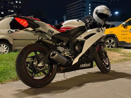 2008 Yamaha YZF-R6, белый, 790000 рублей, вид 2