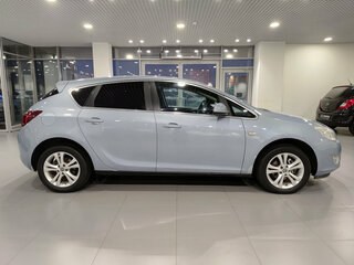 2011 Opel Astra J, серый, 495000 рублей, вид 4