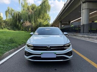 2022 Volkswagen Bora IV (China Market) Рестайлинг, белый, 1600000 рублей, вид 2
