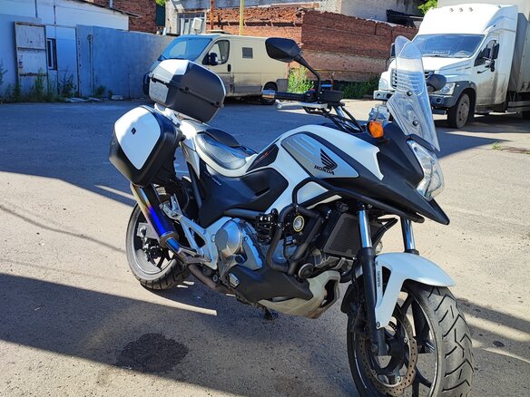 2013 Honda NC 700X, белый, 600000 рублей - вид 3