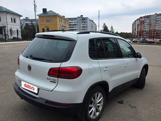 2016 Volkswagen Tiguan AMT I Рестайлинг, белый, 1700000 рублей, вид 5