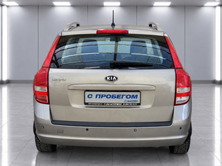 2010 Kia Ceed I Рестайлинг, серебристый, 890000 рублей, вид 3