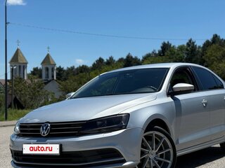 2015 Volkswagen Jetta VI Рестайлинг, серебристый, 1050000 рублей, вид 1
