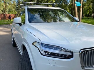 2017 Volvo XC90 II, белый, 4850000 рублей, вид 3