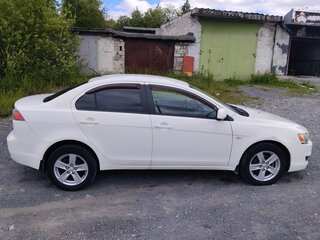 2010 Mitsubishi Lancer X, белый, 650000 рублей, вид 5