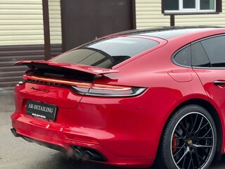 2021 Porsche Panamera GTS II Рестайлинг, красный, 12500000 рублей, вид 4