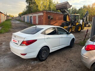 2013 Hyundai Solaris I, белый, 270000 рублей, вид 2