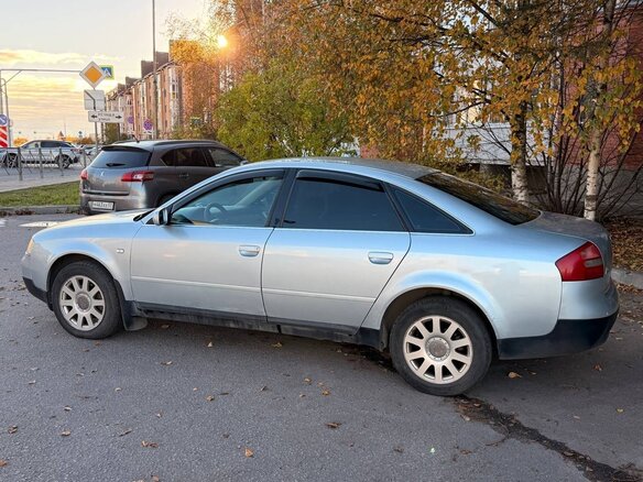 1999 Audi A6 II (C5), серебристый, 310000 рублей - вид 2
