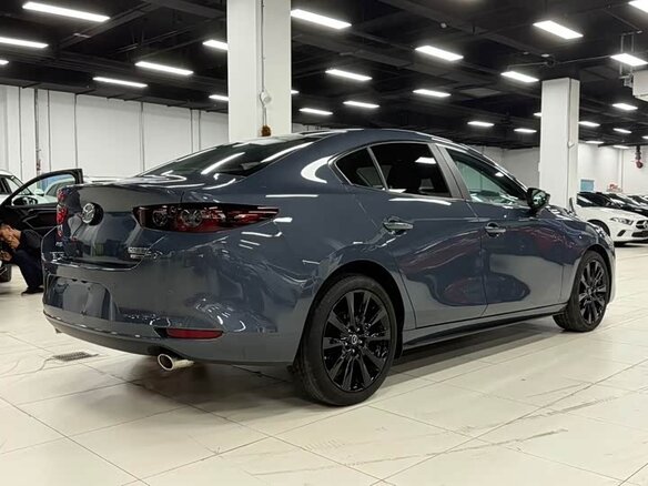 2023 Mazda 3 Axela IV (BP), серый, 1500055 рублей - вид 5