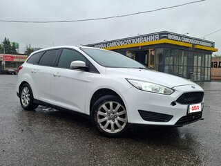 2018 Ford Focus III Рестайлинг, белый, 690000 рублей, вид 1
