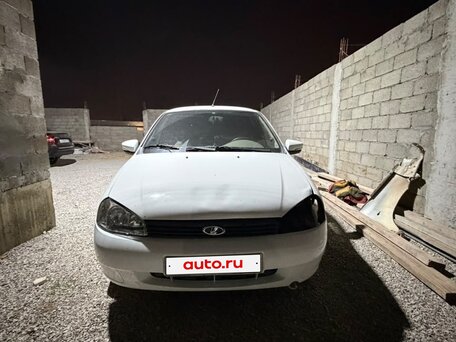 2011 Lada (ВАЗ) Kalina I, белый, 245000 рублей, вид 1