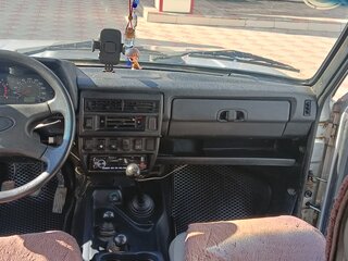 2014 Lada (ВАЗ) 2131 (4x4) 213105 I, серебристый, 420000 рублей, вид 4