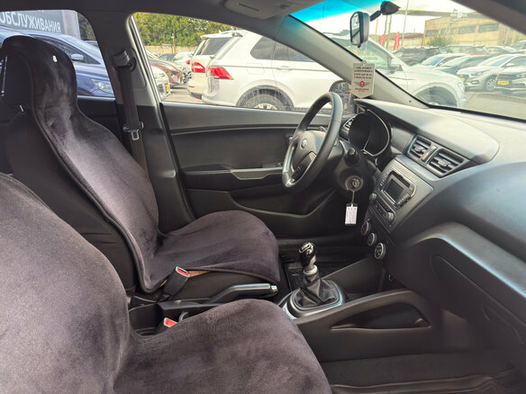 2015 Kia Rio III, серебристый, 790000 рублей - вид 20