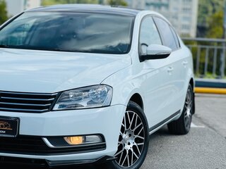2011 Volkswagen Passat B7, белый, 849999 рублей, вид 3