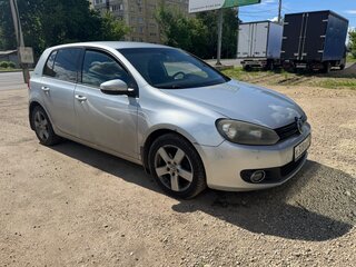 2010 Volkswagen Golf VI, серебристый, 700000 рублей, вид 3