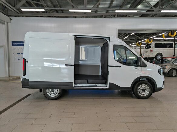 2025 Ford Transit, белый, 6690000 рублей - вид 4