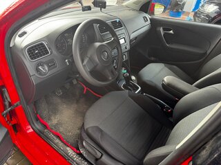 2010 Volkswagen Polo V, красный, 530000 рублей, вид 5