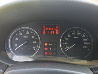 2011 Renault Sandero I, бежевый, 195000 рублей, вид 5
